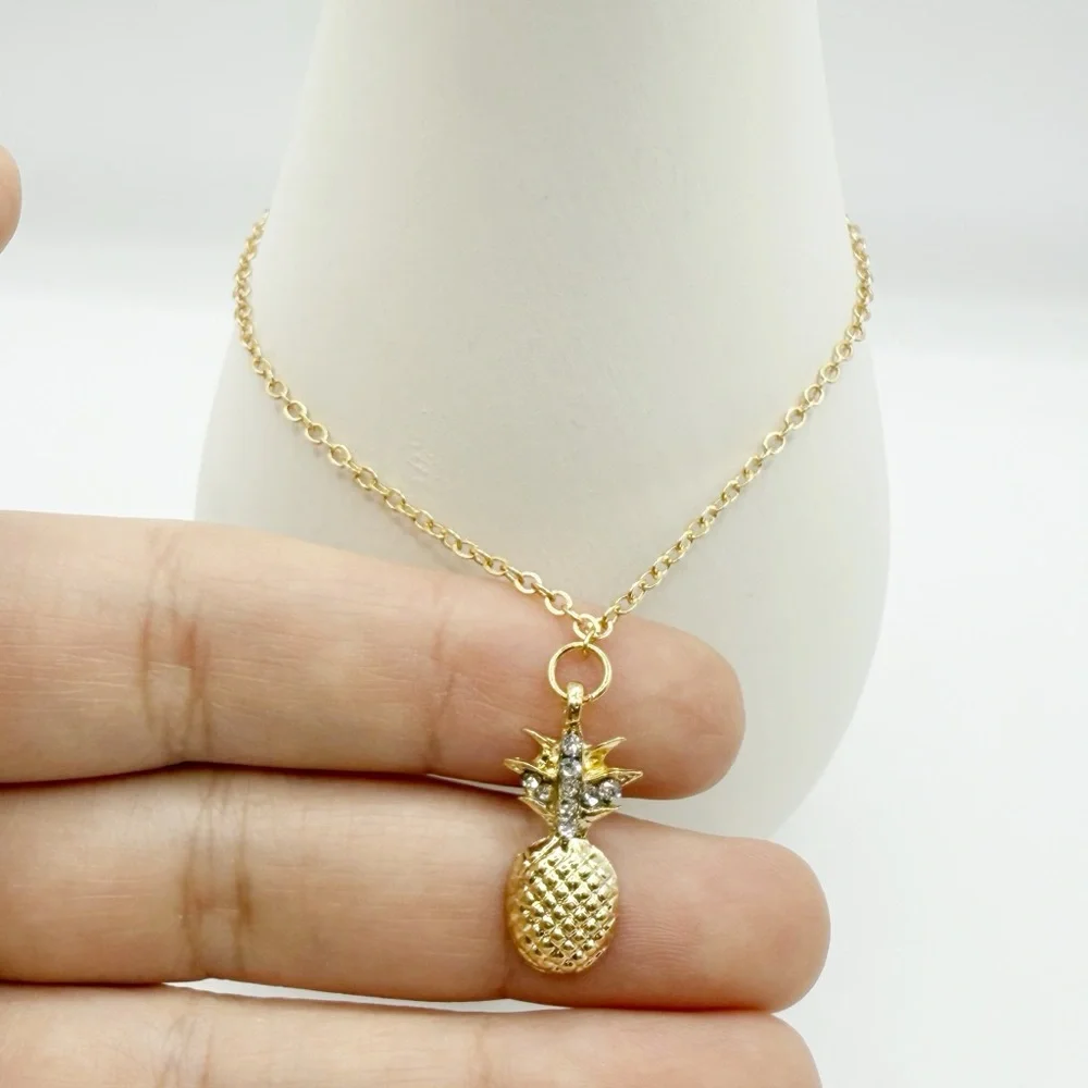 Gold Tone Pineapple Anklet Bracelet – Adjustable Tropical Jewelry